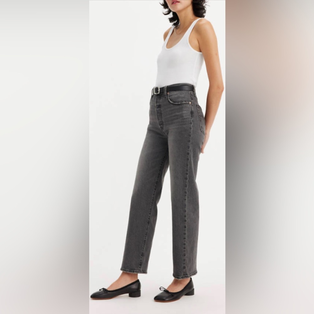 Levi’s Premium Ribcage Straight Ankle
